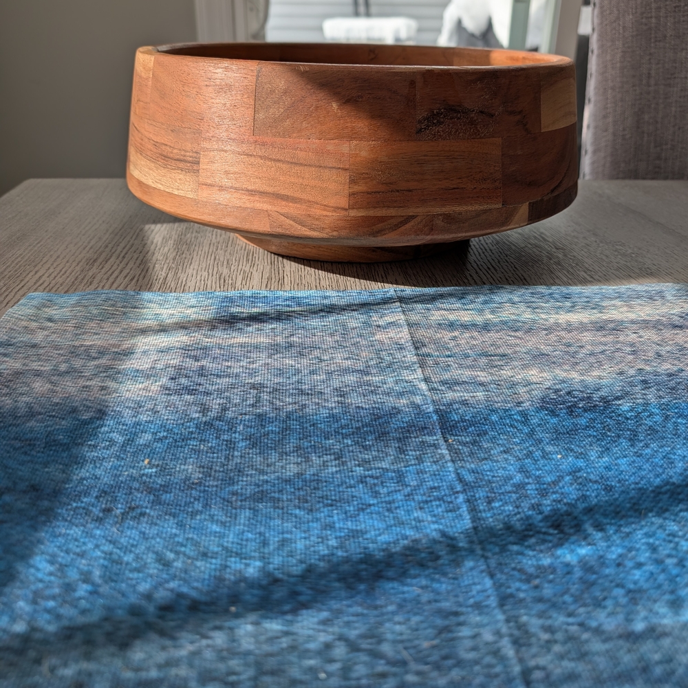Croton Acacia Centerpiece Bowl